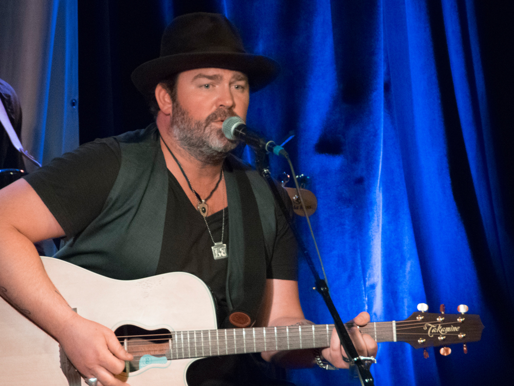 Watch Lee Brice Perform Stripped-Down Version of His New Single, “Boy,” at Sold-Out Nash Icon Show